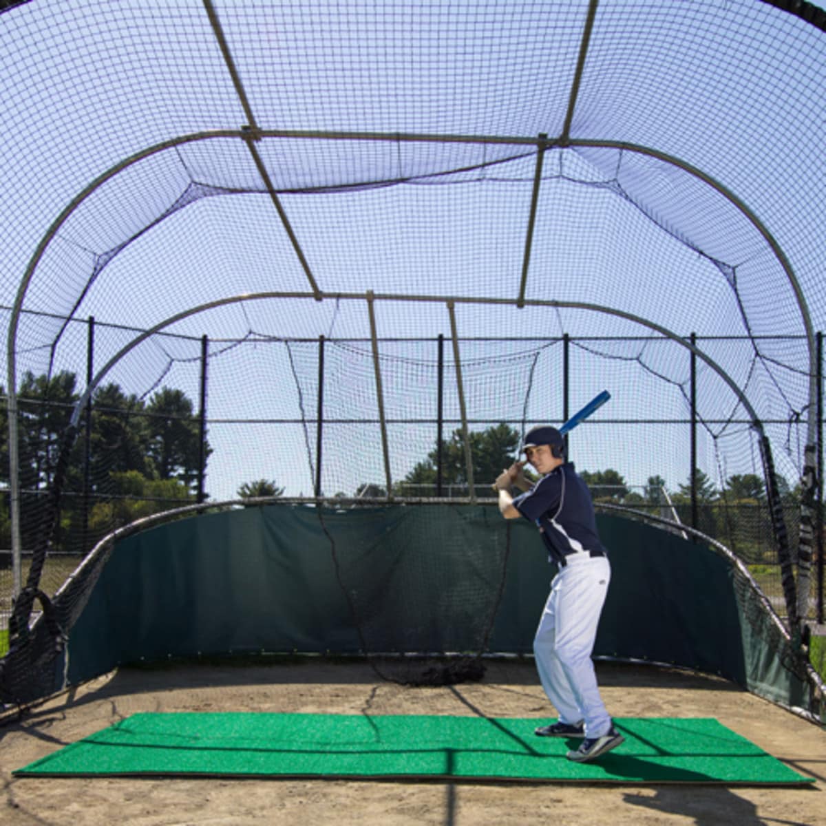 How to Set Up a Backyard Batting Cage with a Pitching Machine (2025 Guide)